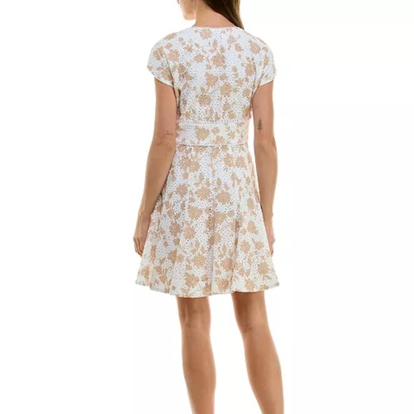 Taylor Eyelet V-Neck Dress Cotton - Picture 4 of 10